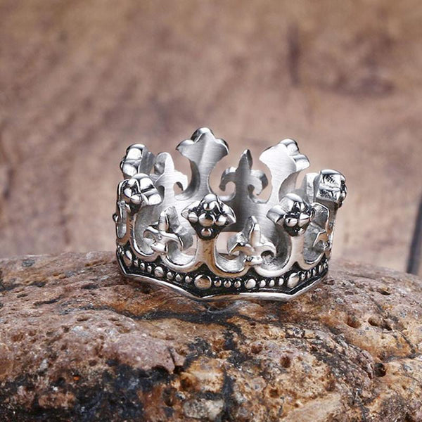 Vintage Gothic Crown Ring